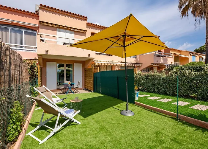 Apartment Les Jardins De La Nartelle By Interhome *