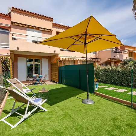 Lägenhet Les Jardins De La Nartelle By Interhome *